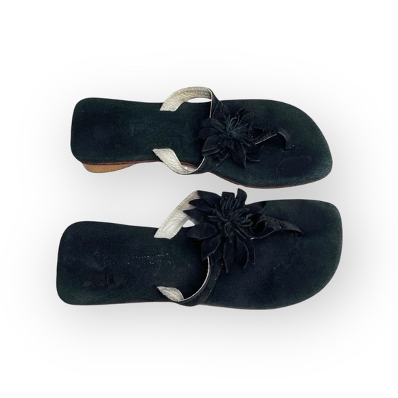 Nordstrom 𑁍 Suede 3D Flower Thong Wood Wedge Sandals 𑁍 Black Size 11.5 29 𑁍 - Picture 3 of 16